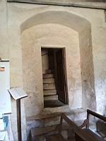 Nieigles, Eglise romane, Escalier vers la tribune (2)